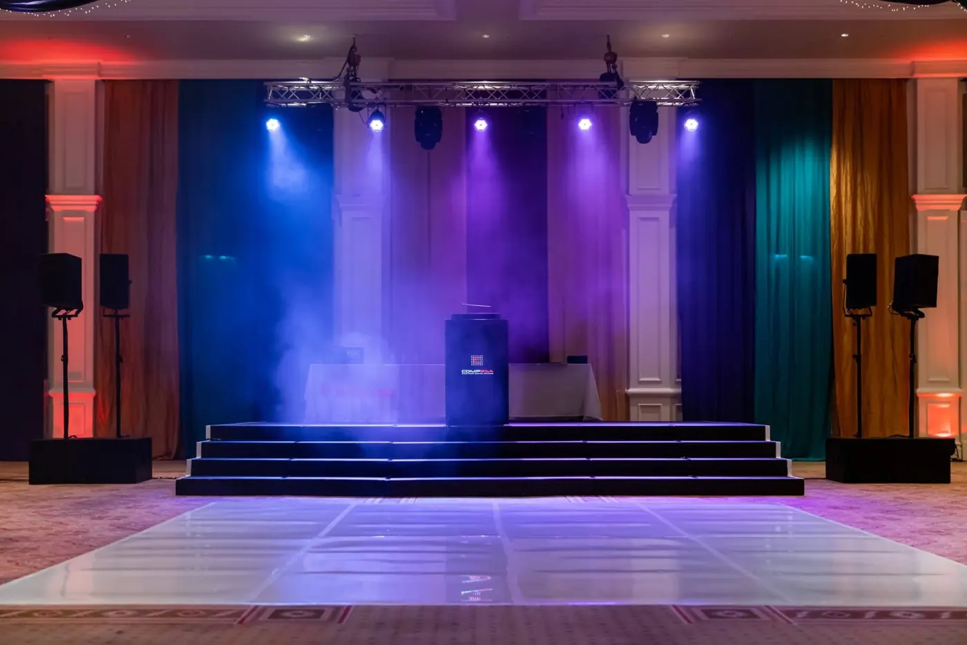 Year-end stage set for the evening